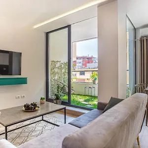 Apartment Dua, Tirana